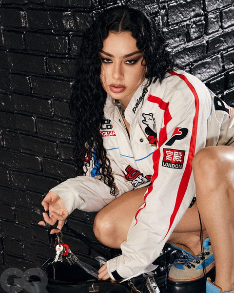 GO5HLXea4AASdz8_grande.jpg?v=