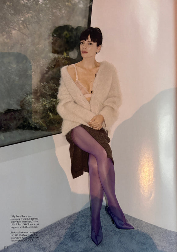 BRITISH Vogue UK Magazine - Lily Allen interview & feature