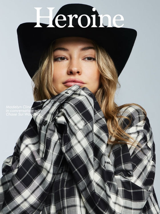Heroine Magazine Issue 23 Madelyn Cline Outer Banks