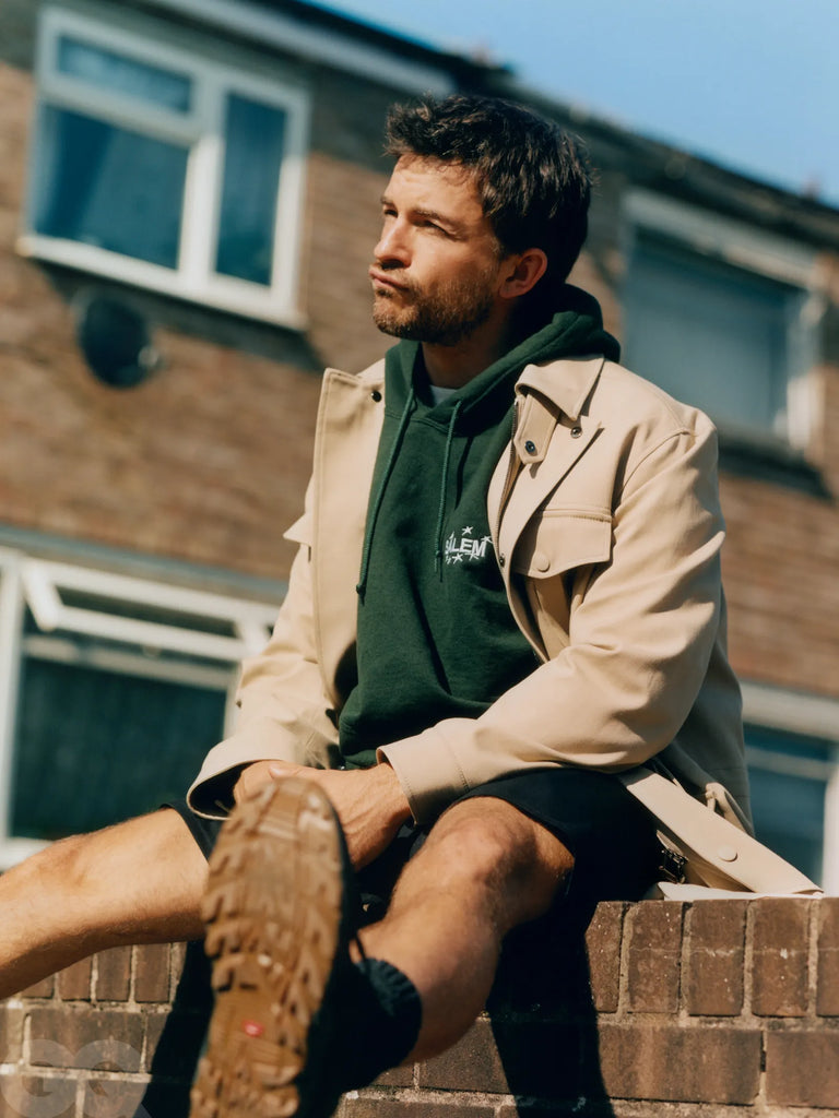 BRITISH GQ Magazine June 2025 Jonathan Bailey (Random cover)