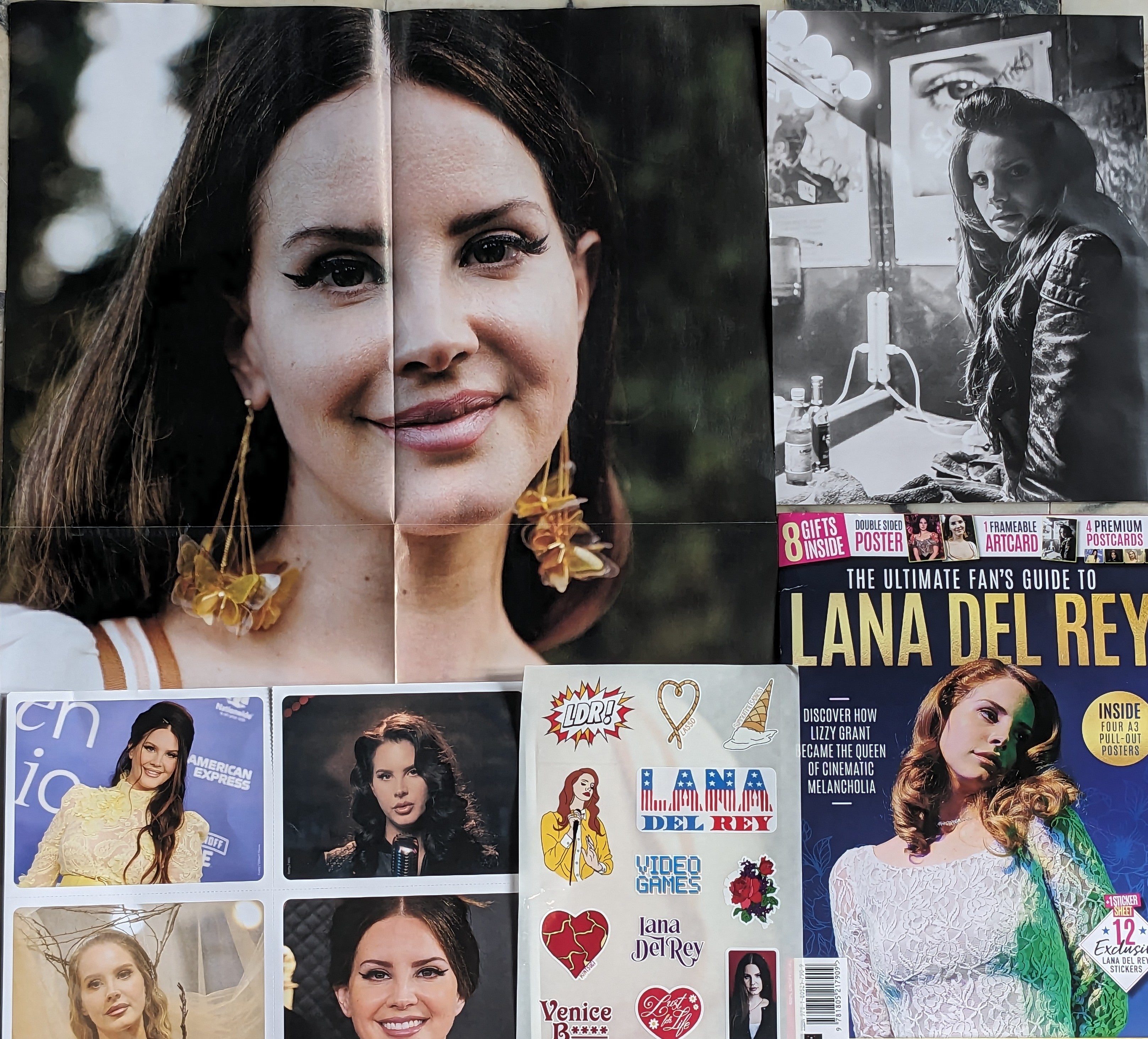 Ultimate Fan Pack - Lana Del Rey (Includes 8 Free Gifts inside ...