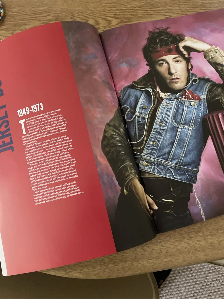 BRUCE SPRINGSTEEN In Focus Poster Magazine (May 2025)
