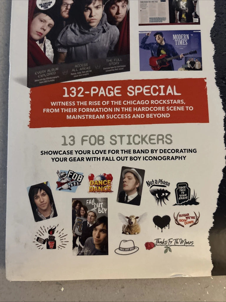 FALL OUT BOY - Ultimate Fall Out Boy Fan Pack : Magazine - Postcards - Posters