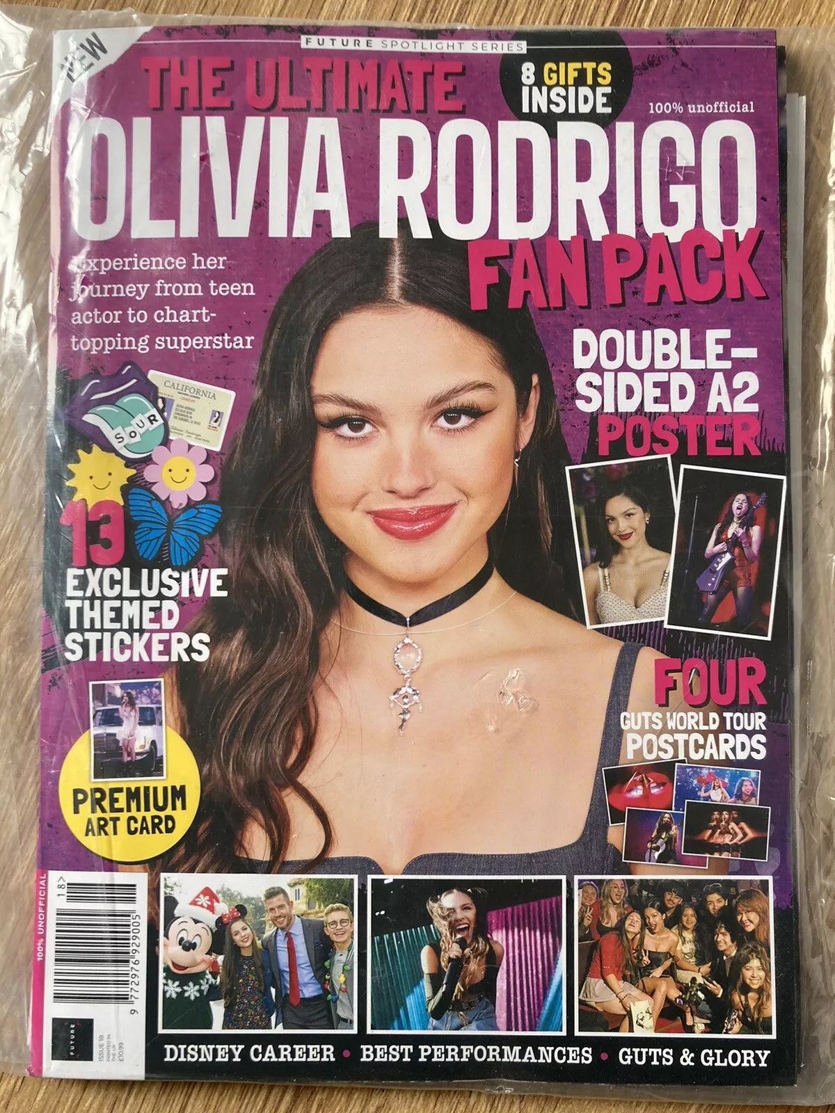 Ultimate Fan Pack - Olivia Rodrigo (Includes 8 Free Gifts inside Ultimate Fan Pack - Olivia Rodrigo (Includes 8 Free Gifts inside