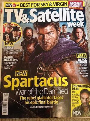 Spartacus LIAM MCINTYRE Photo Cover TV & SATELLITE Magazine 9 February 2013