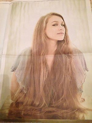 Divers JOANNA NEWSOM PHOTO INTERVIEW OBSERVER NEW REVIEW OCTOBER 2015