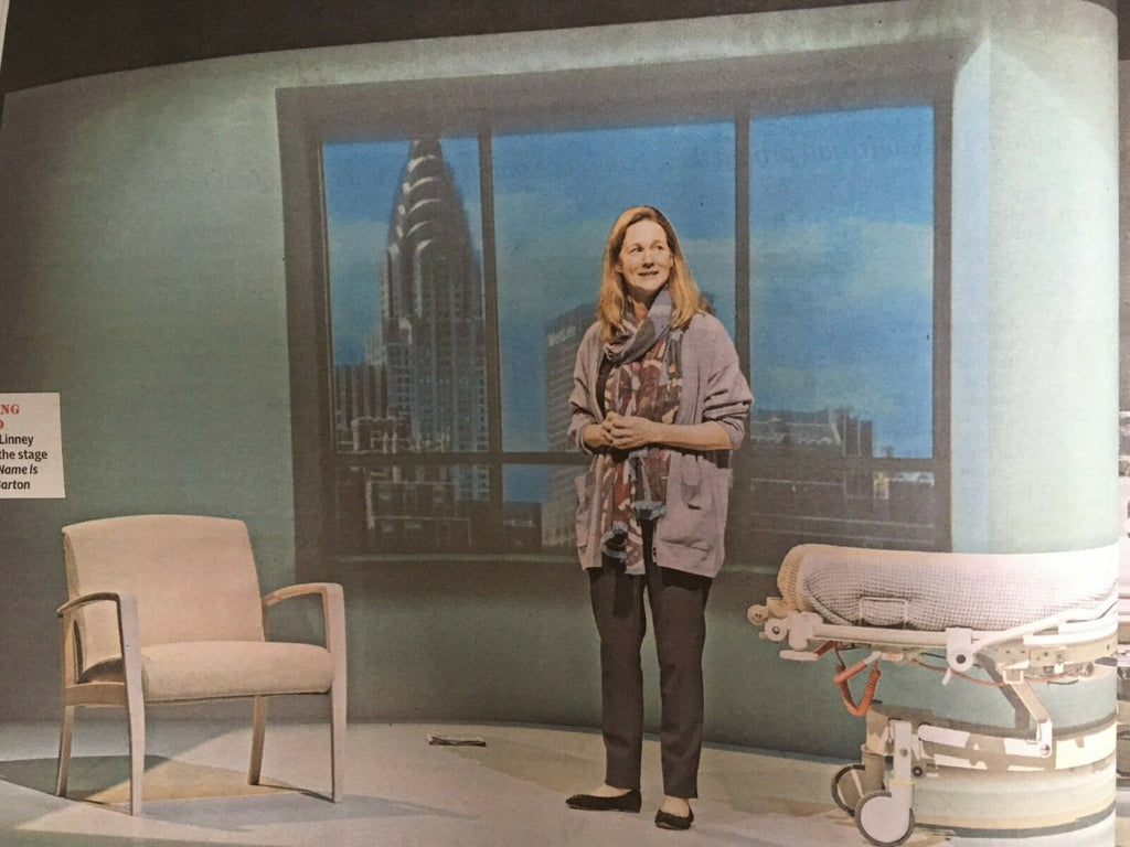 UK Telegraph Review JAN 2019: JEFF KOONS - In the Studio ### Laura Linney