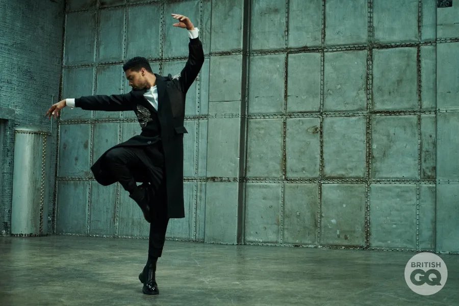 British GQ Magazine October 2021 Rege-Jean Page Bridgerton Collectors Cover