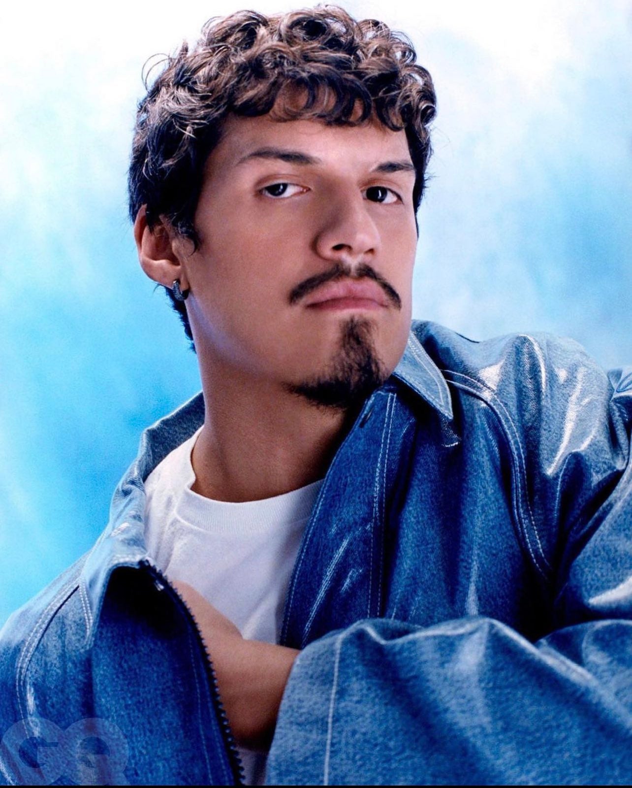 BRITISH GQ Magazine April 2023 OMAR APOLLO Karol G YourCelebrityMagazines british-gq-magazine-april-2023-omar-apollo-karol-g-yourcelebritymagazines