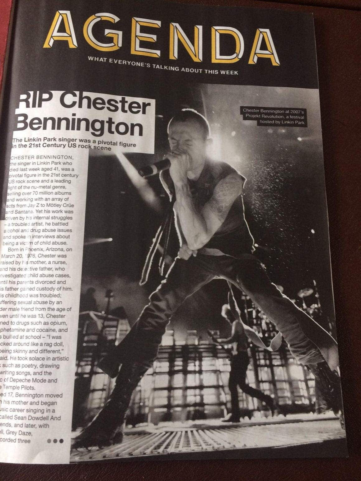 NME magazine 28 July 2017 Chester Bennington 1976-2017 Tribute Inside