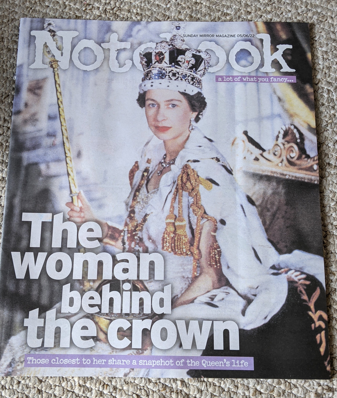 UK NOTEBOOK UK MAGAZINE QUEEN ELIZABETH II PLATINUM JUBILEE - 5th June 2022