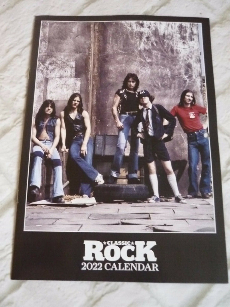 Classic Rock magazine Jan 2022 ROGER TAYLOR Robert Plant Kiss Iron Maiden & Free Gifts